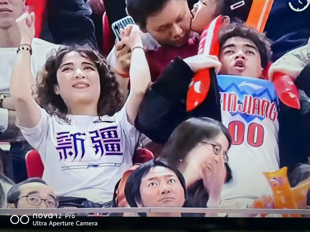 大坂直美迎来三赛季出色发挥，湖人观众热烈欢呼！气势如虹延续的简单介绍